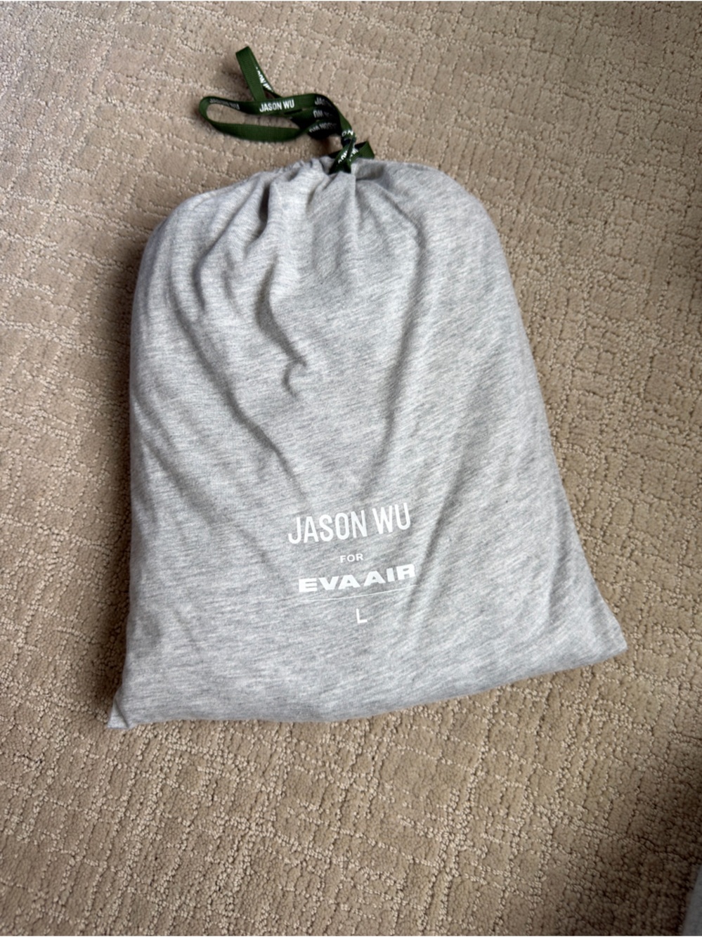 NEVER OPENED Jason Wu X Eva Air Pajamas - Green Size L - Picture 2 of 3